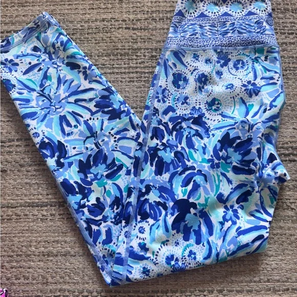 Lilly Pulitzer Luxletic Leggins Small - Picture 4 of 12